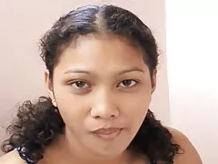 Cagna masturba la video massaggi porno lesbo sua figa e stsyt sul letto