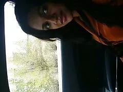 Ragazzo accarezza la figa della bella bruna sexy e fa sesso con lei. video hard gratis lesbo