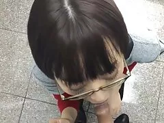 Giovane films lesbo gratis bruna prende in giro il suo clitoride