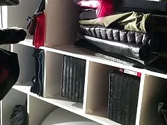 Di classe dildo di vetro masturbazione eseguita da sexy film porno lesbo gratis bruna