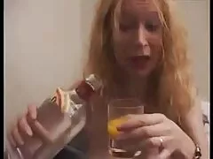 Abby video lesbo gratuiti Croce prende scopata in rosa polka dot mutandine