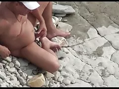 La bella asiatica video hard lesbo gratis ha leccato il suo cazzo e poi lo ha inserito tra le sue grandi tette e lo ha scopato